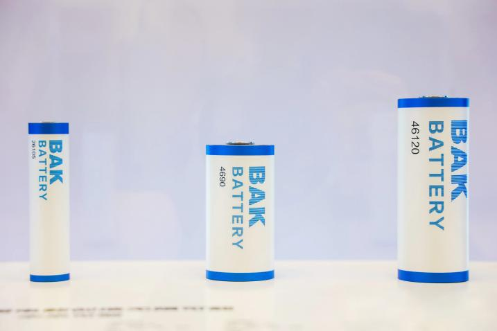 大圓柱(zhù)電池後來居(jū)上？2030年全球車(che)用需求将達(da)1125GWh